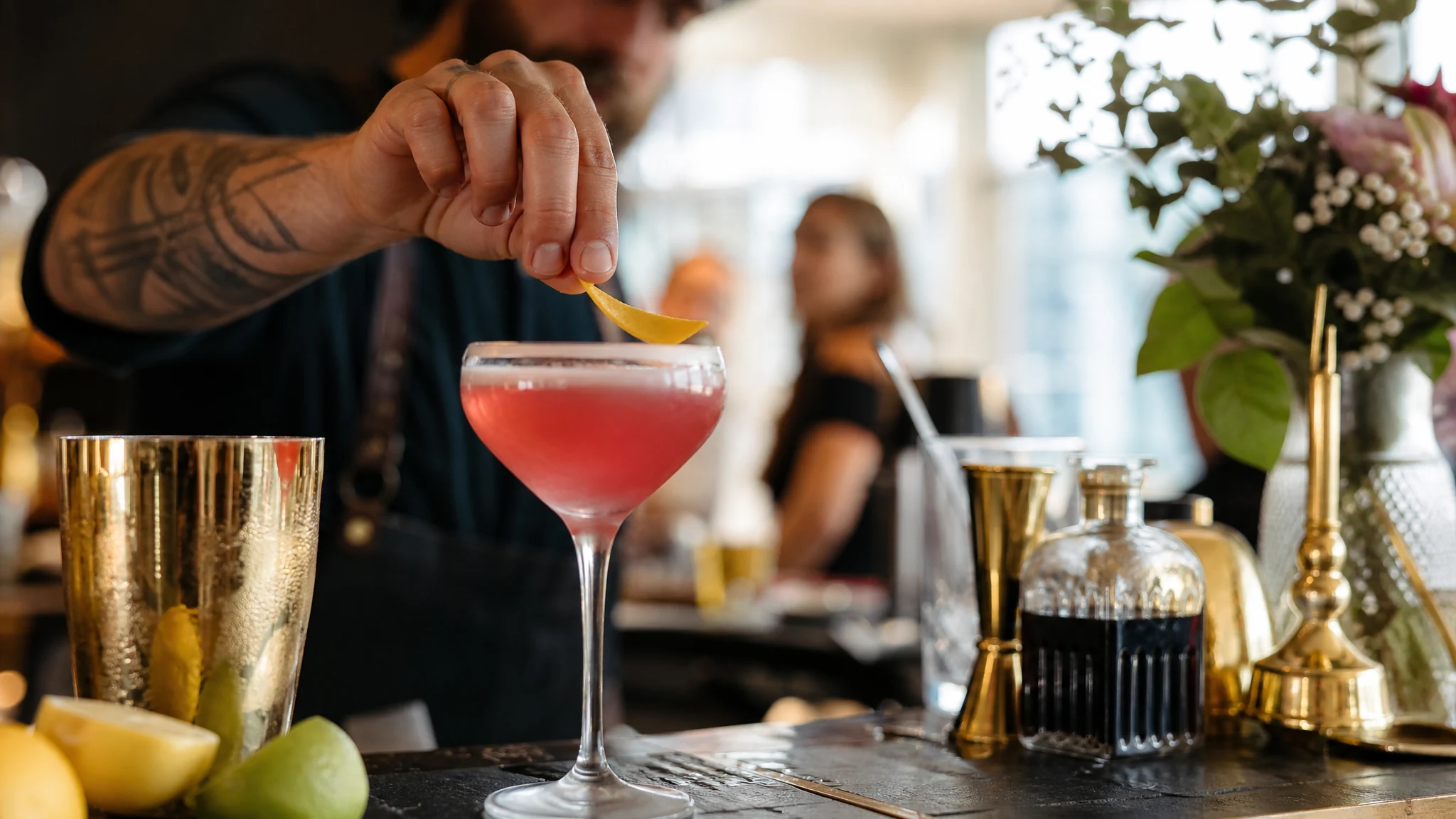 Barkeeper Bonn - Als Barkeeper in Bonn arbeiten: Stellen, Gehalt, Einstieg