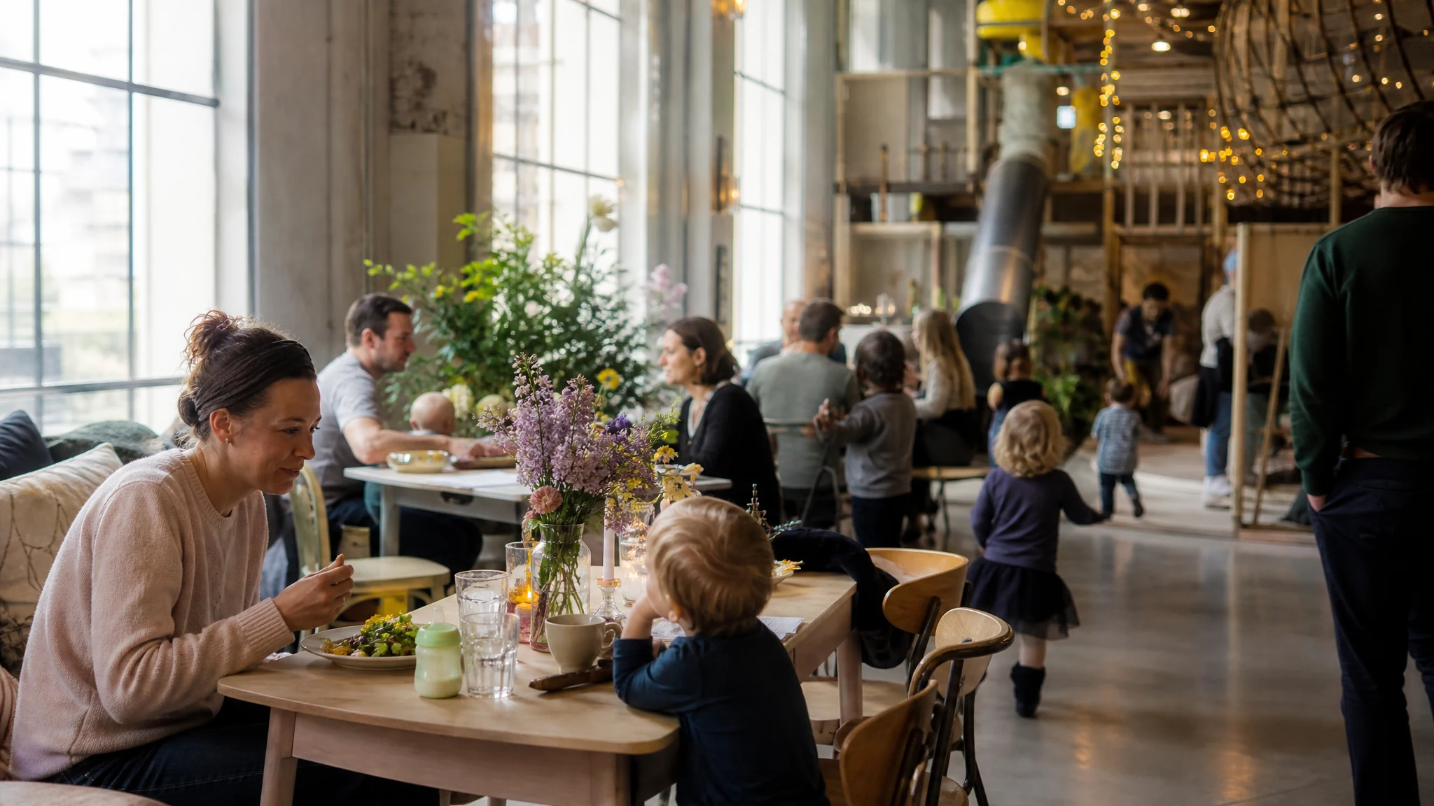 berlin indoor spielplatz - Gastronomie und Café-Angebot für Eltern vor Ort