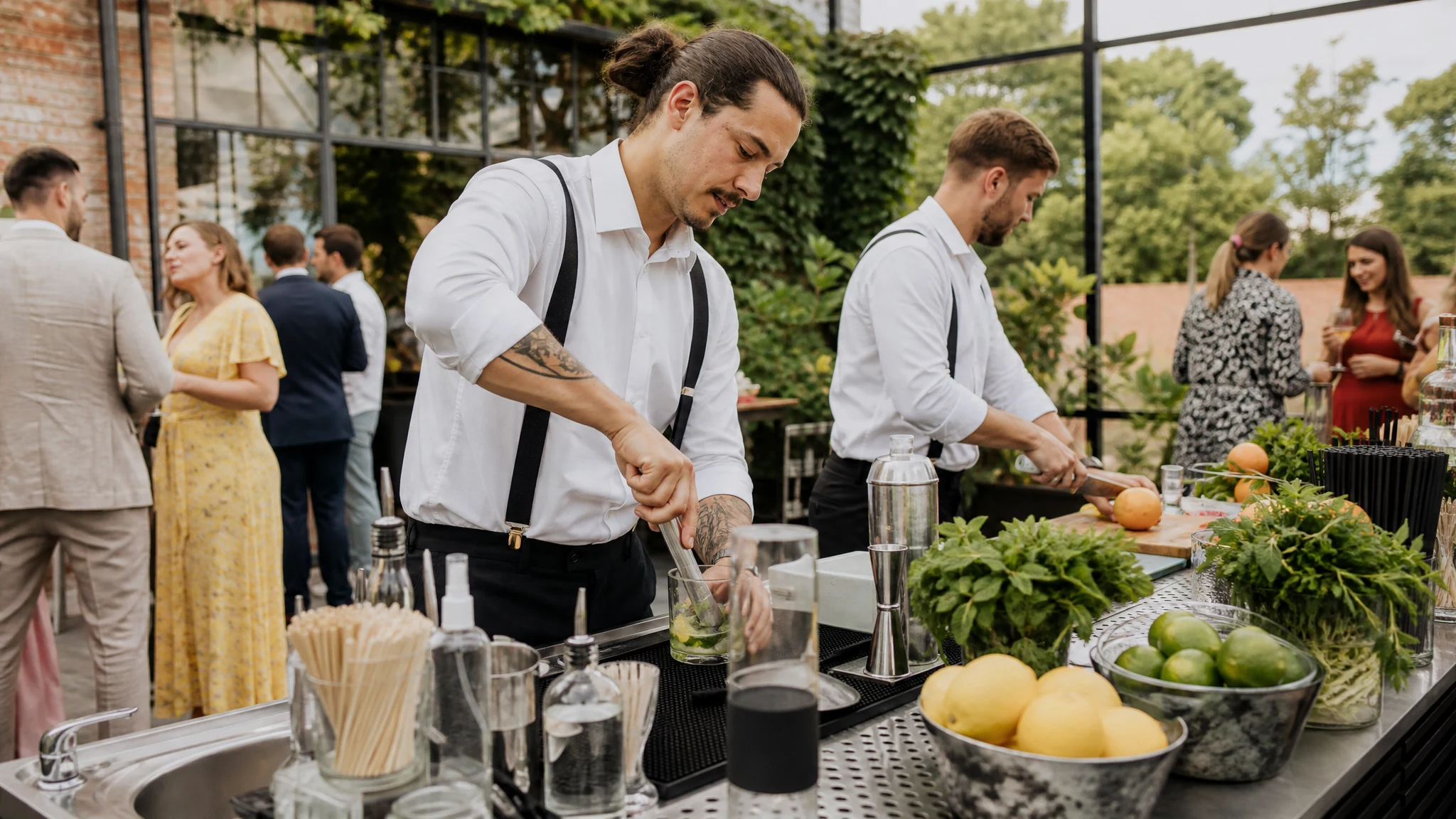 Cocktailbar für Hochzeit mieten - Woran du eine kuratierte Cocktailcrew erkennst