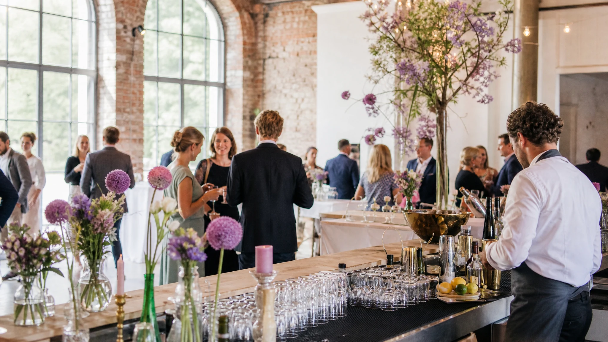 Cocktailbar für Hochzeit mieten - Direkter Vergleich der Bauformen