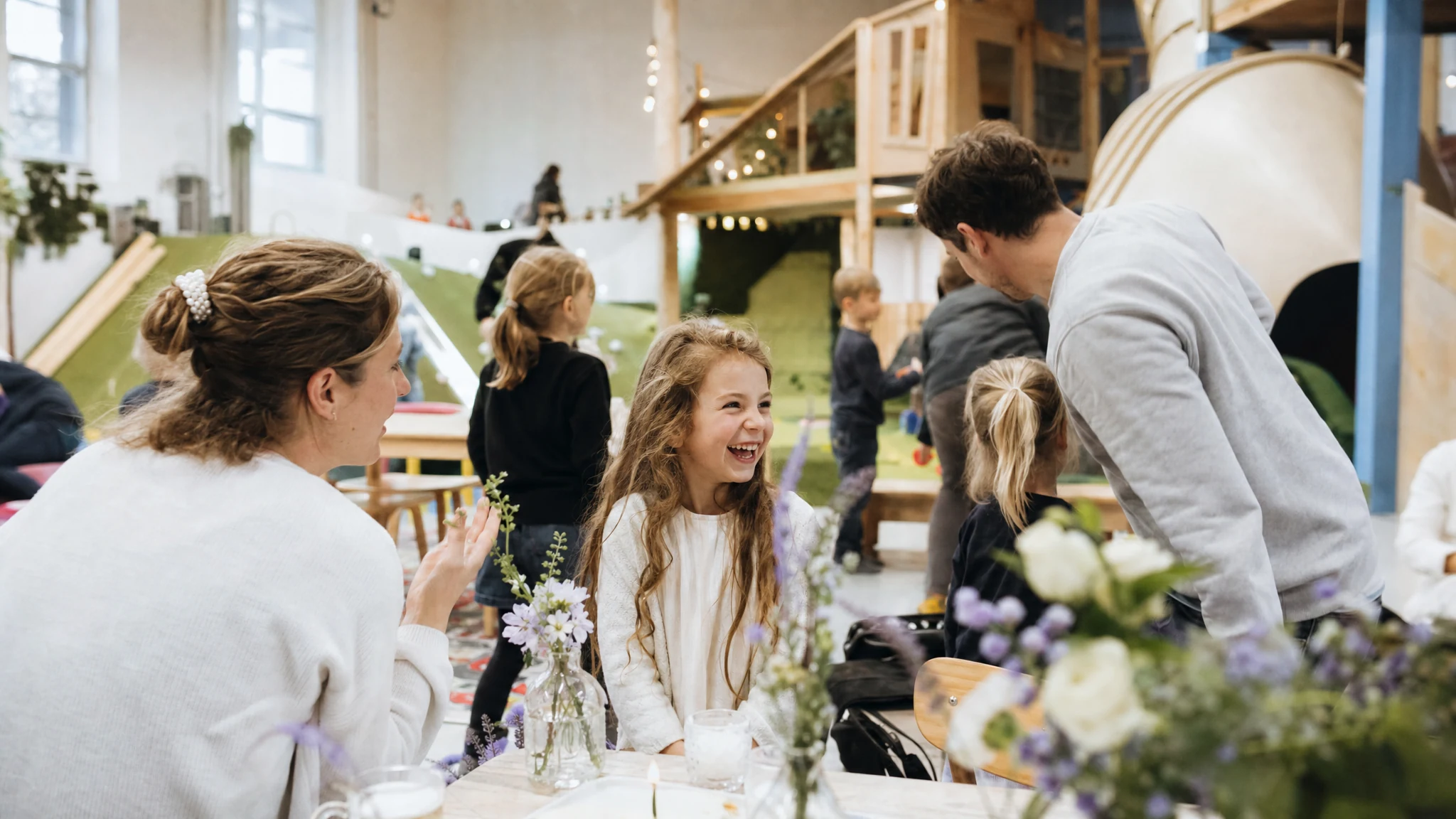 Indoor Spielplatz - Kindergeburtstag im Indoor Spielplatz