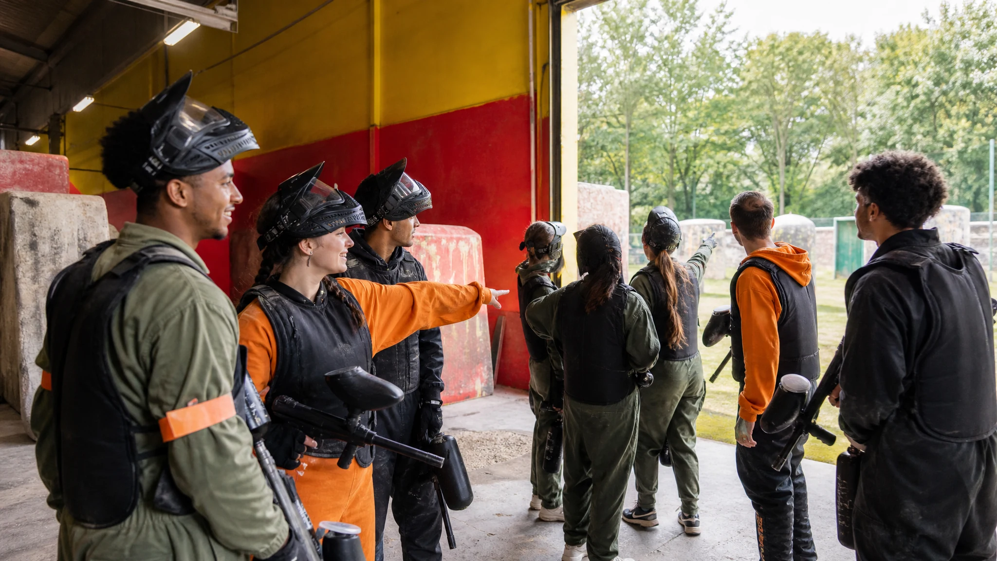 paintball köln - Indoor in Ossendorf oder Outdoor Richtung Bonn: Welche Location passt zu deinem Anlass?